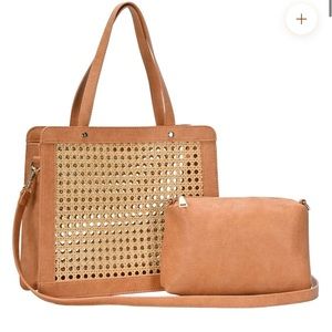 COPY - rattan and vegan leather bag gives is the perfect companion to sea summe…